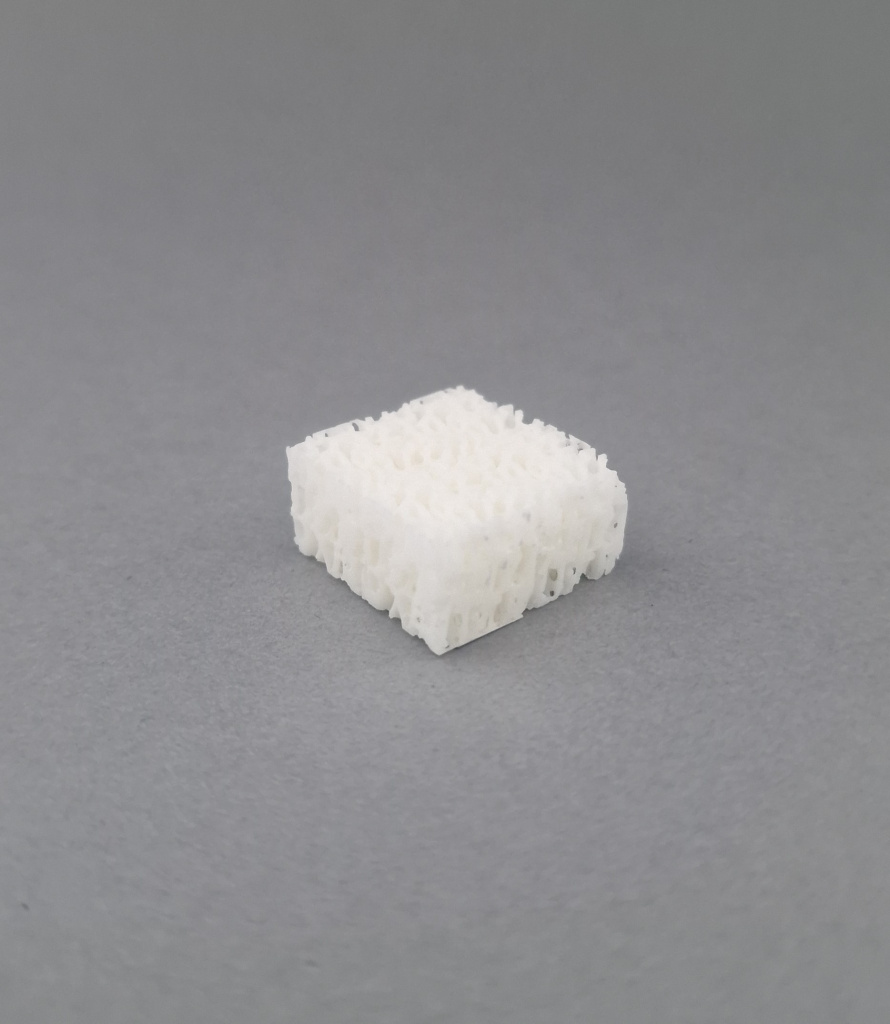 Губчатый блок 1х2х2.jpg Губчатый блок 1х2х2.jpg